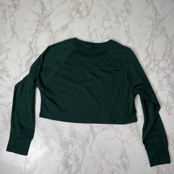 Womens Long Sleeve Cropped Workout Top - Picture 5 of 8